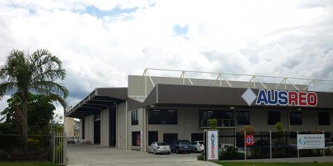 Office space at the front of this large industrial building in Carole Park Ipswich